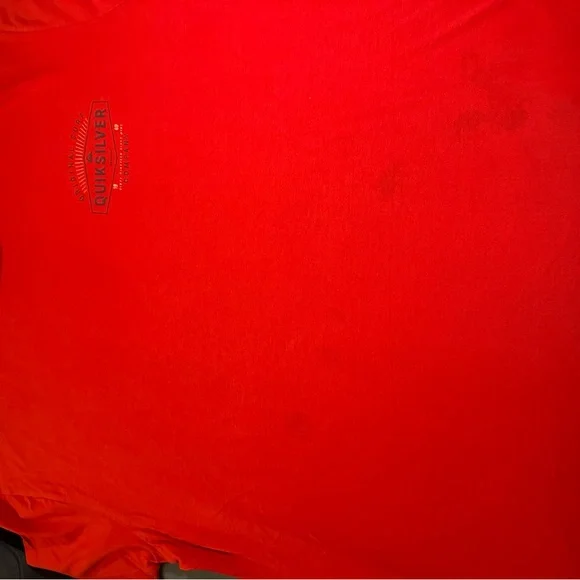 Quiksilver Red T-Shirt - Picture 5 of 5